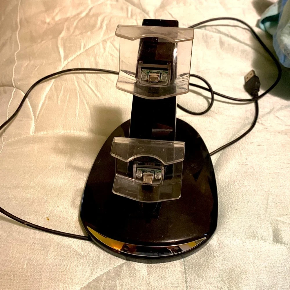 PlayStation Controller Charging Station
